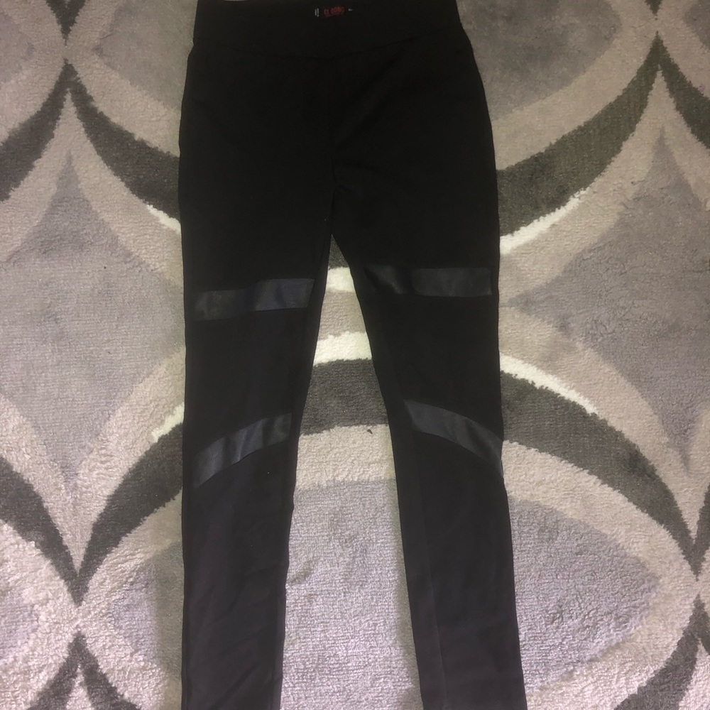 Woman’s leggings - black